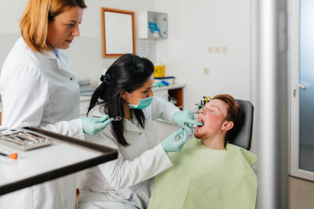Best Emergency Root Canal Treatment in Tillson, NY